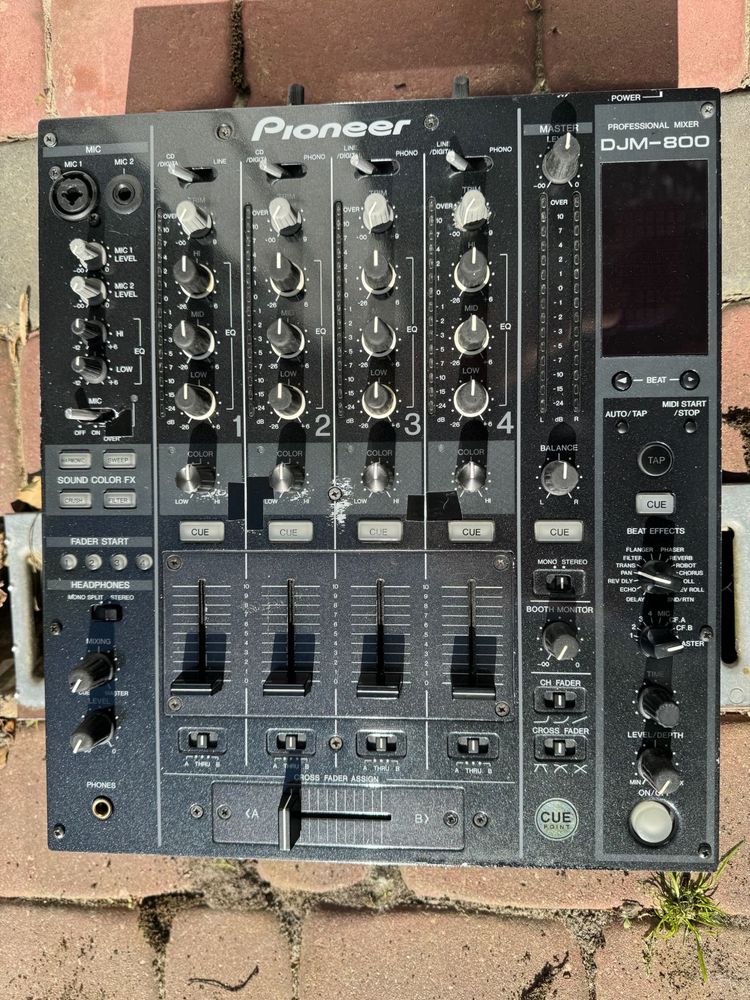 Mikser Pioneer DjM800 - 6 miesiecy gwarancji