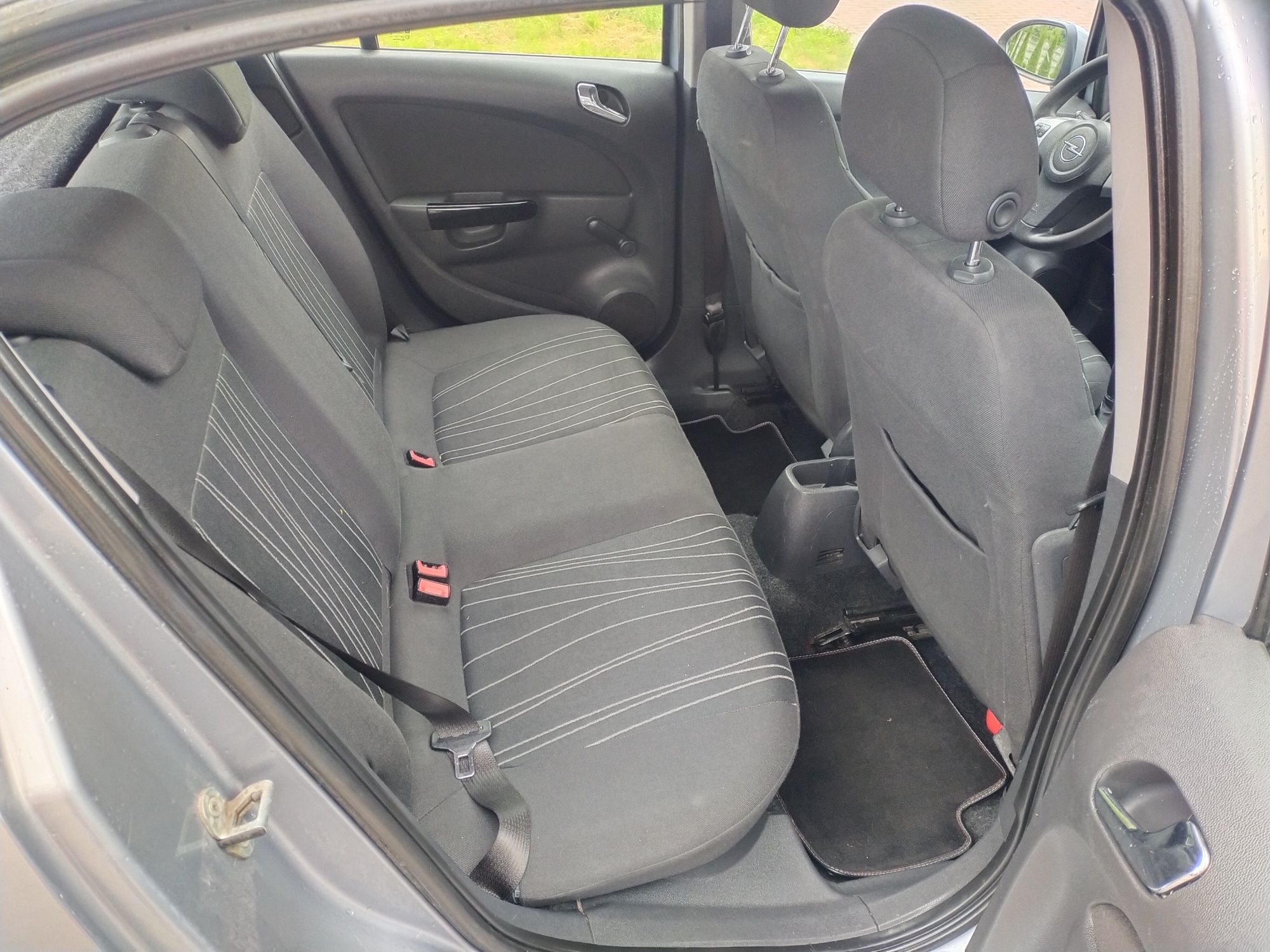 Opel Corsa D 1.2i 16V 80KM * KLIMA * 5 Drzwi * Aluski * 2010r
