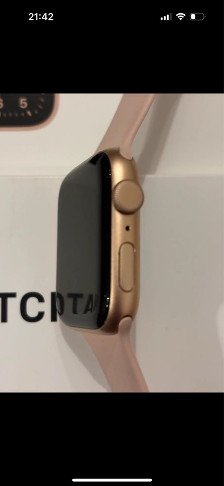 Apple Watch SE gold