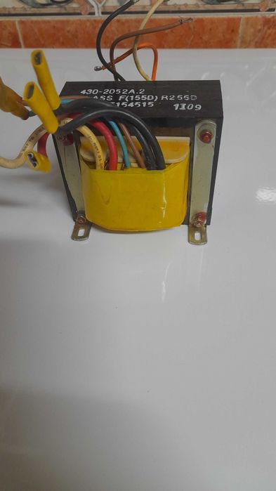 Transformador várias voltagens