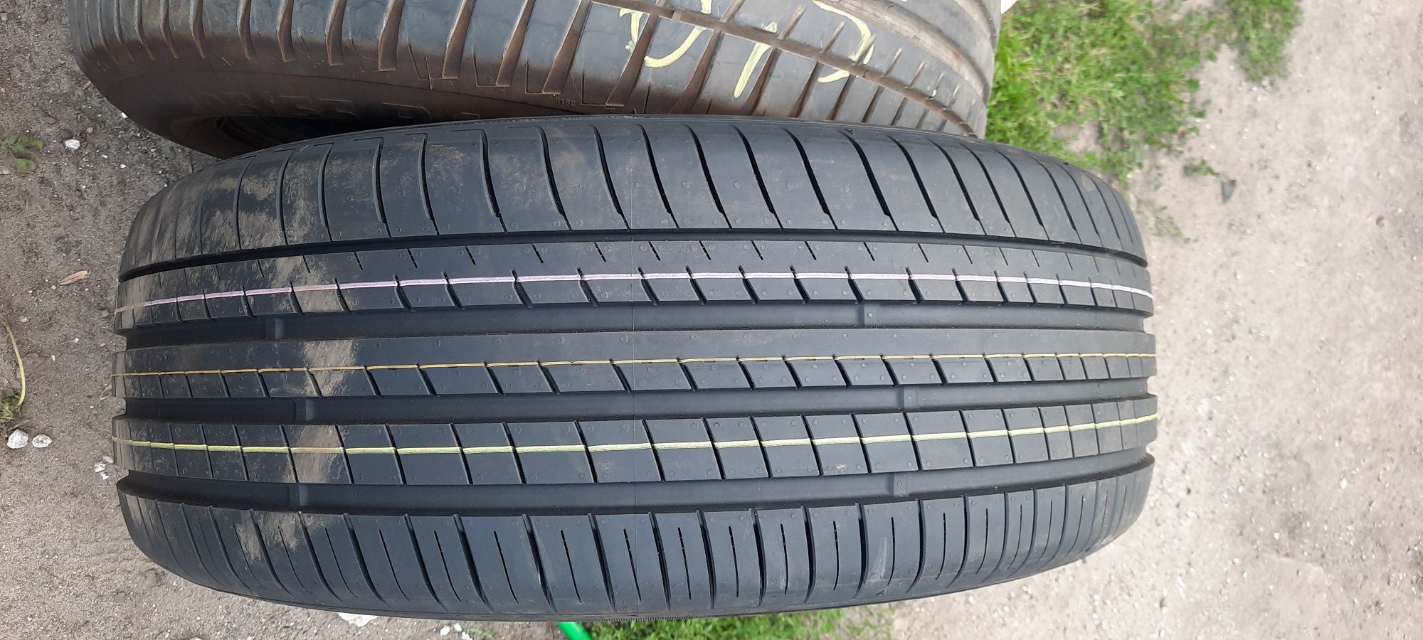 Nowe opony letnie 235/55r18 XL 104 v Nexen 2023r+Gratis