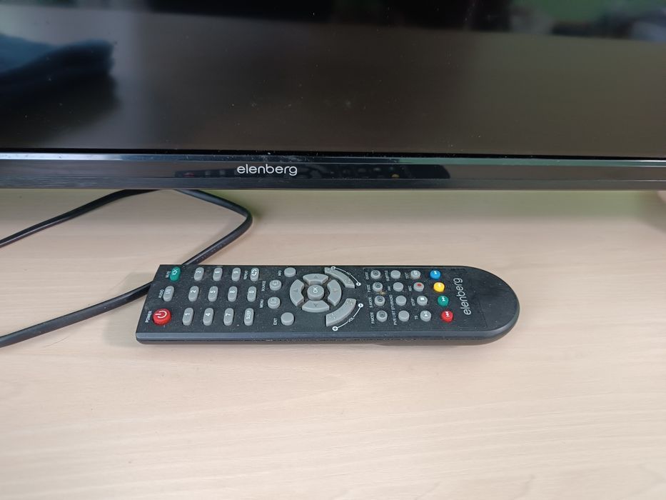 Телевізор Elenberg 32DH4430 (32 дюйми)