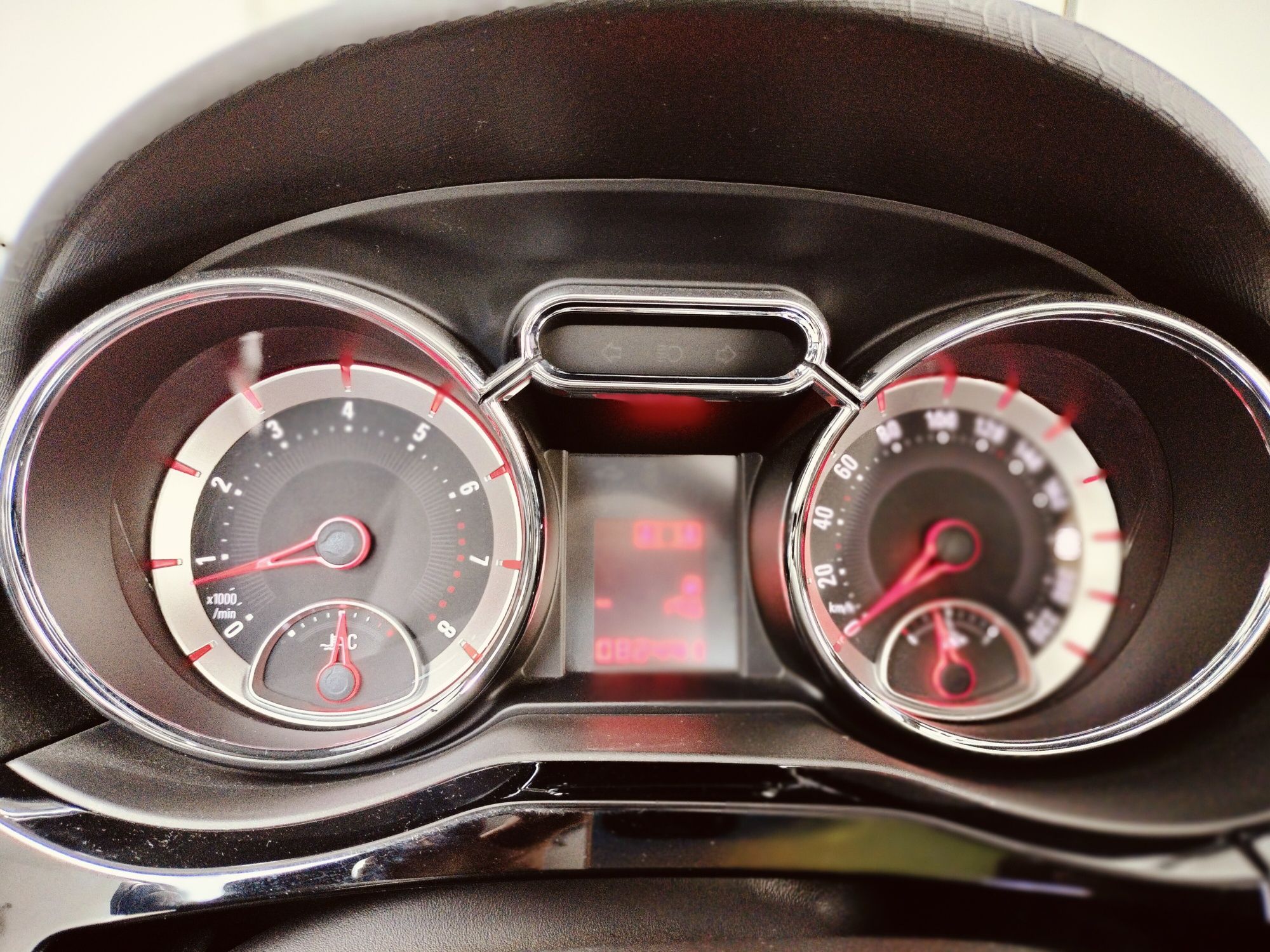 Vende-se Opel Adam