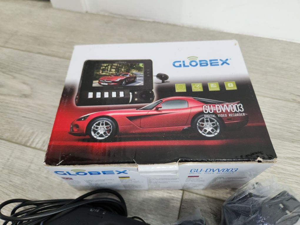 Відеореєстратор Globex GU-DVV 003.