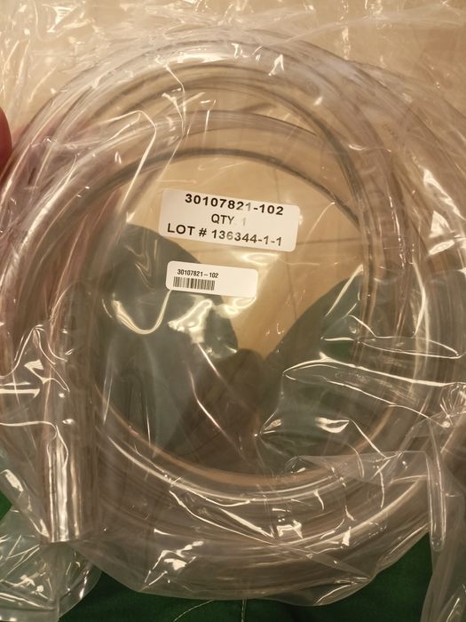 Wąż plastikowy dowolnego przeznaczenia.