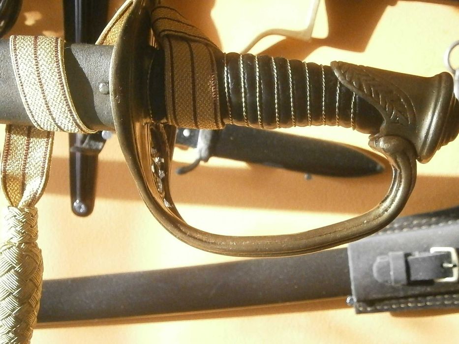 Oplot miedziany, mosiężny, stalowy srebrny do rękojeści 8- 9 metrów