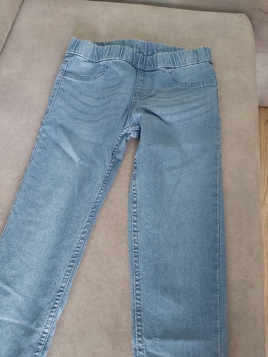 Zestaw dżinsów dziewczęcych