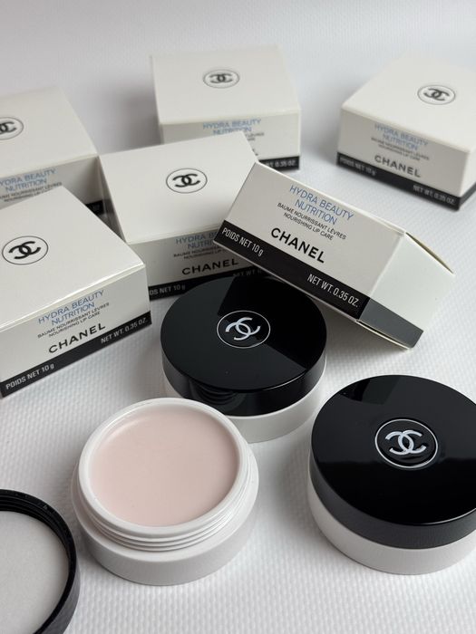 Бальзам для губ Chanel зволожуючий