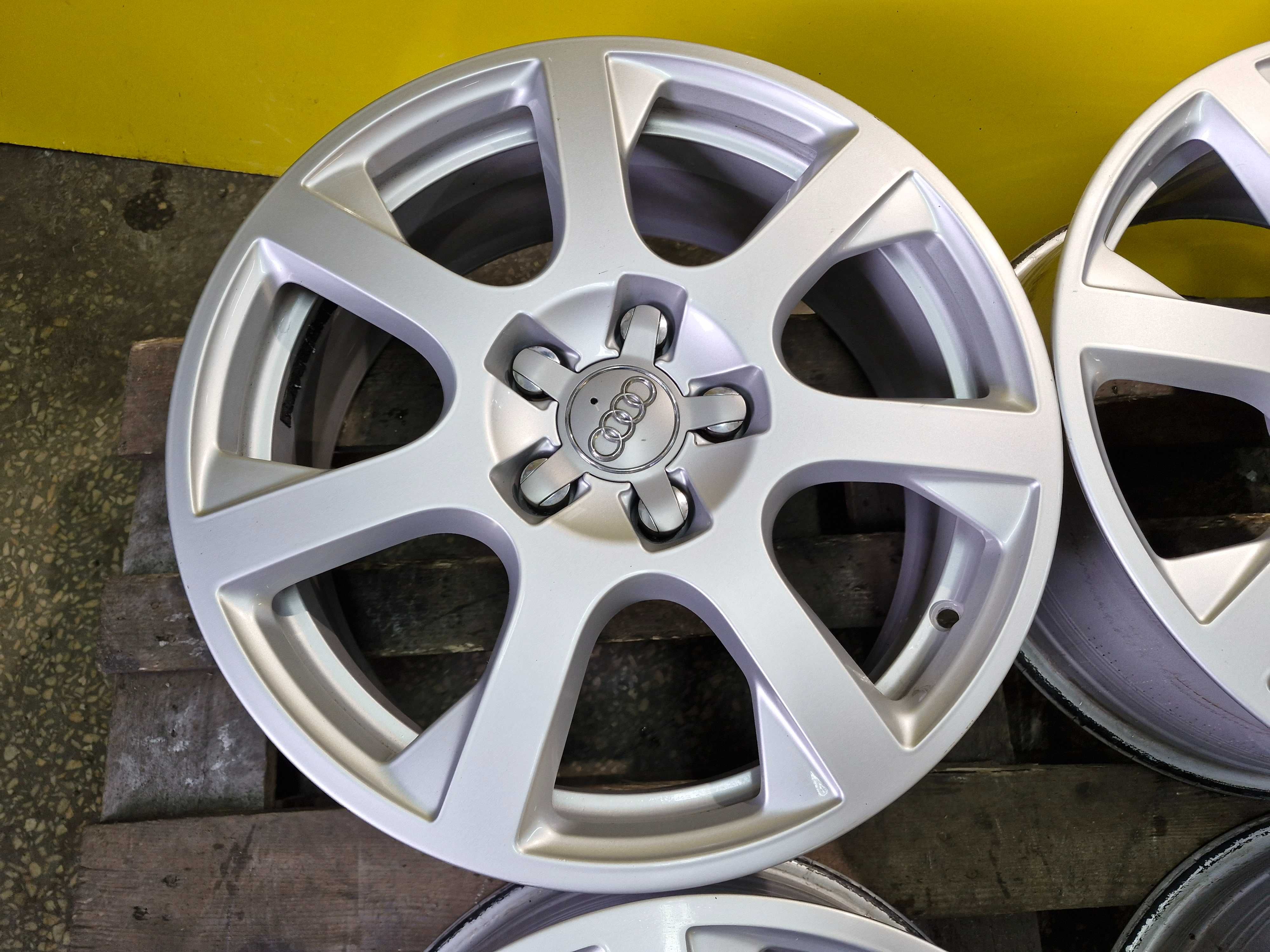 Alufelgi 5x112 17 Audi Q3 Q5 A4 B7 B8 B9 A6 C6 C7 C8 OE 7.0"x17" ET37