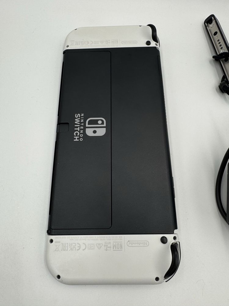 Nintnedo Switch Oled Miesiac Gwarancji