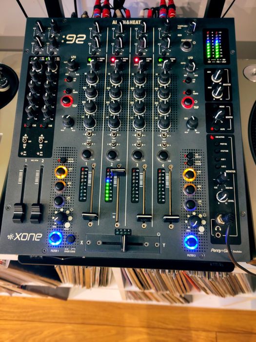 Mikser Allen & Heath Xone 92