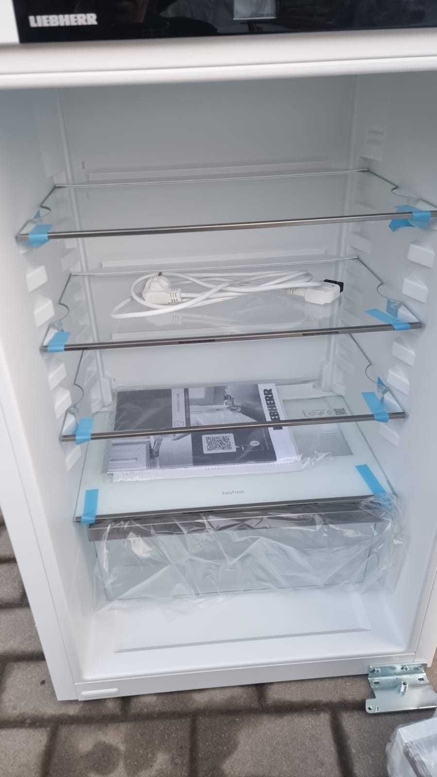 Chłodziarka do zabudowy  Liebherr DRe 3900, EasyFresh, LCD, JAK NOWA
