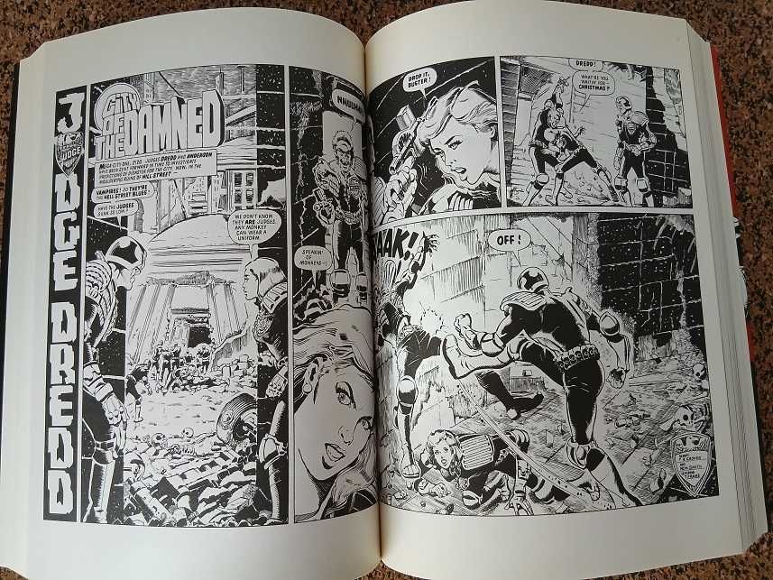 BD - Judge Dredd: The Complete Case Files 08
