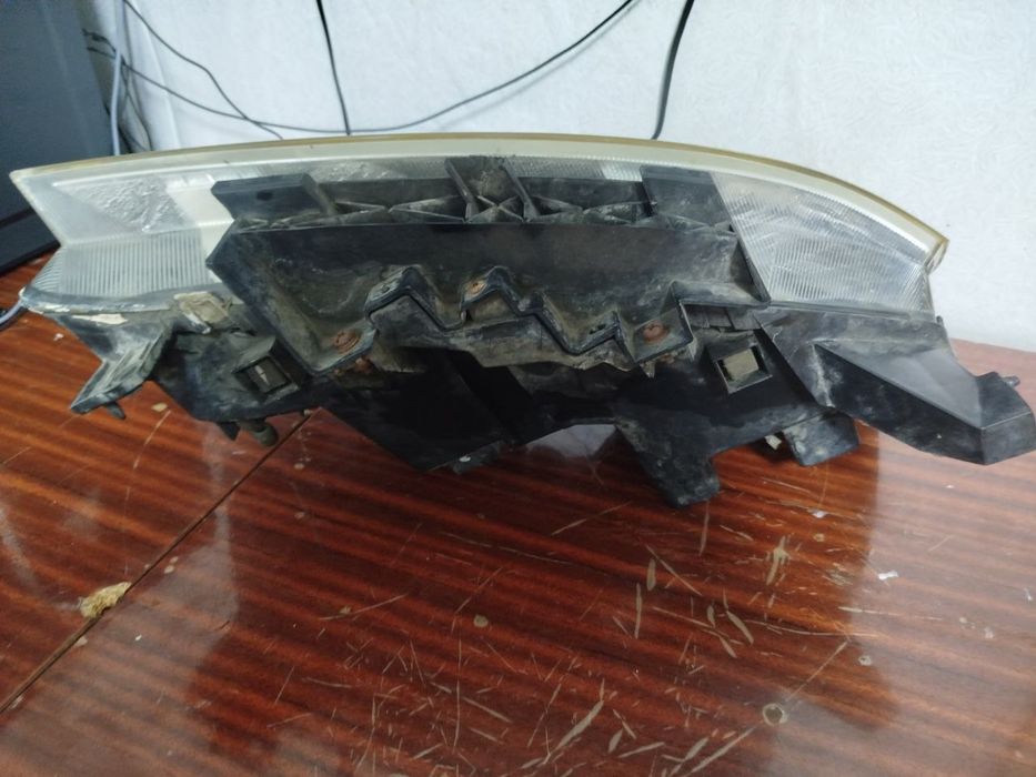 Фары gelly emgrand ec7