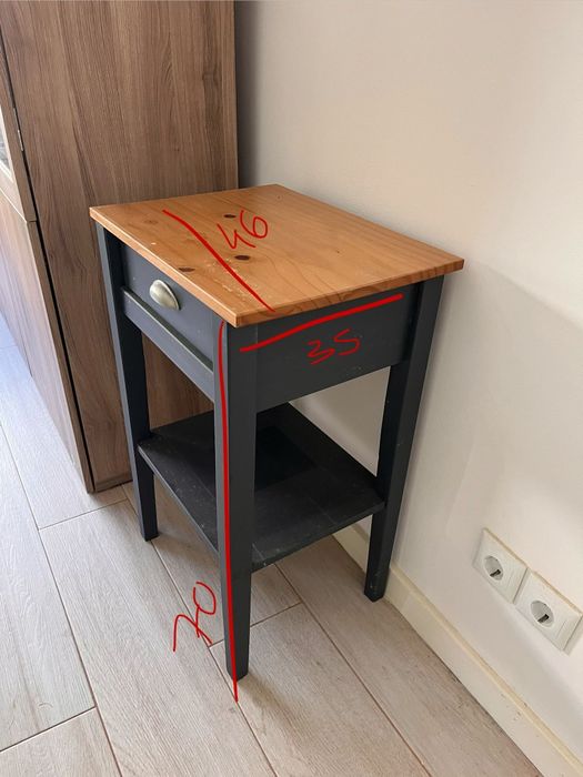 Conjunto de Cómoda e mesa de apoio