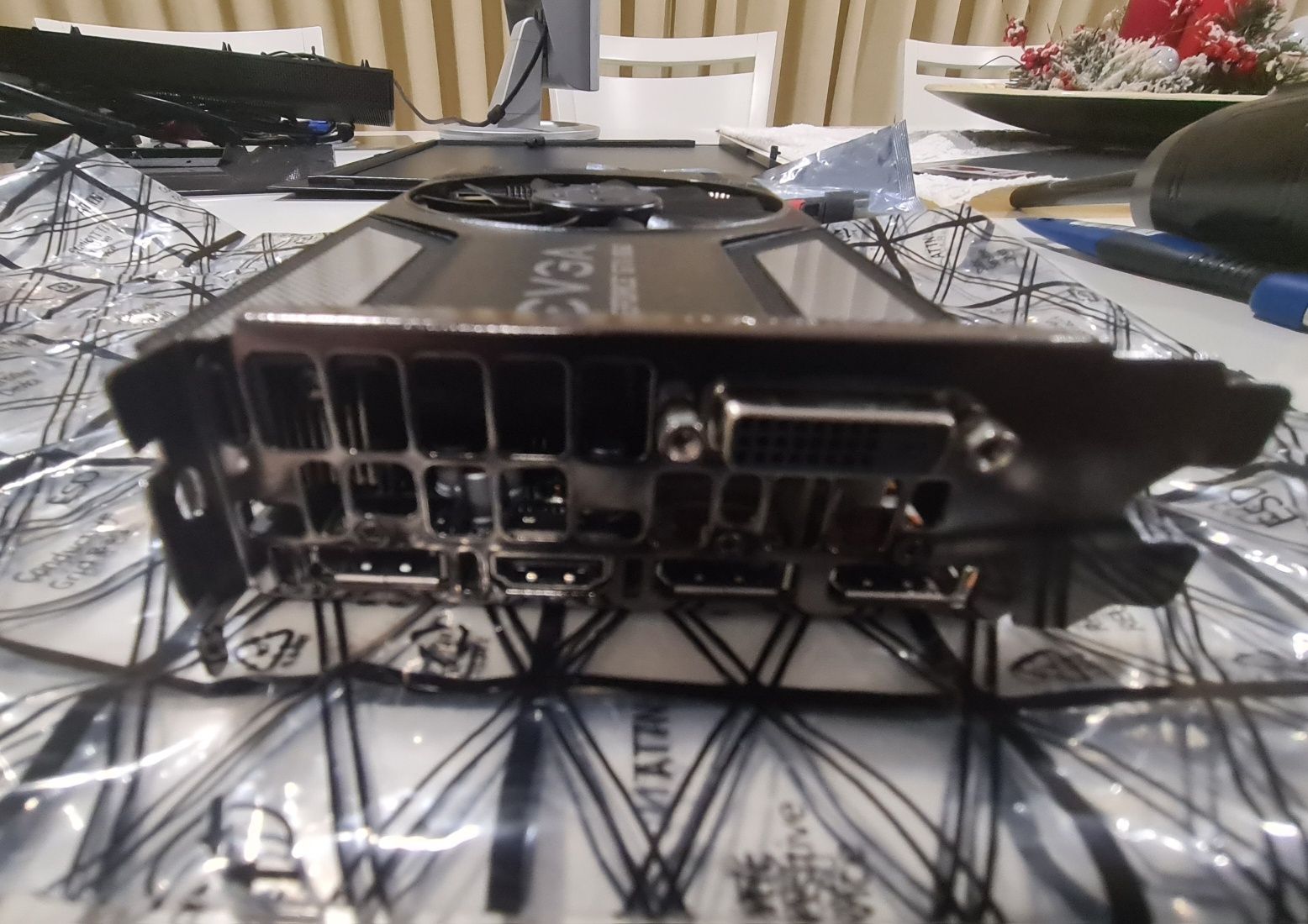 Placa gráfica GTX 1060 6GB