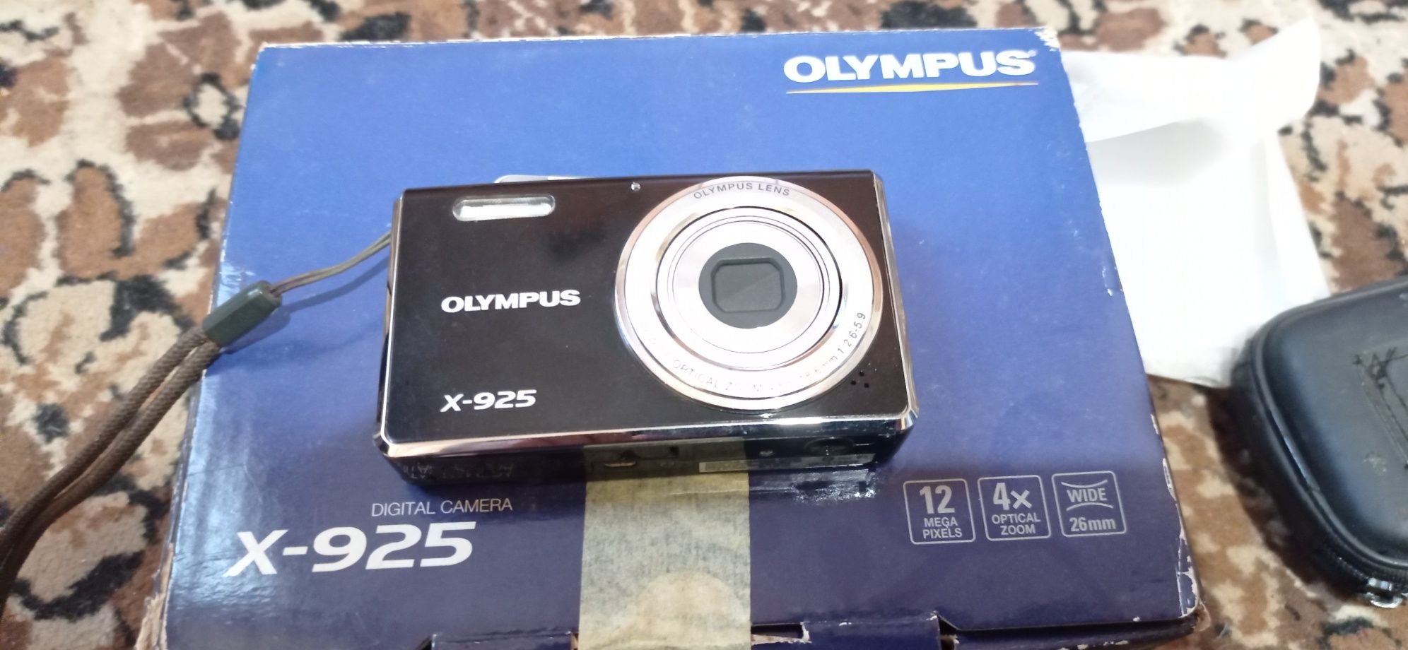 Цифровой фотоаппарат Olympus x-925