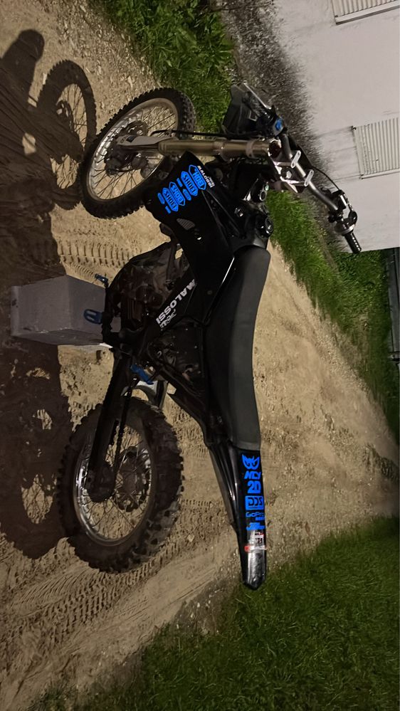 Vendo Mota cross MIKILON 250cc