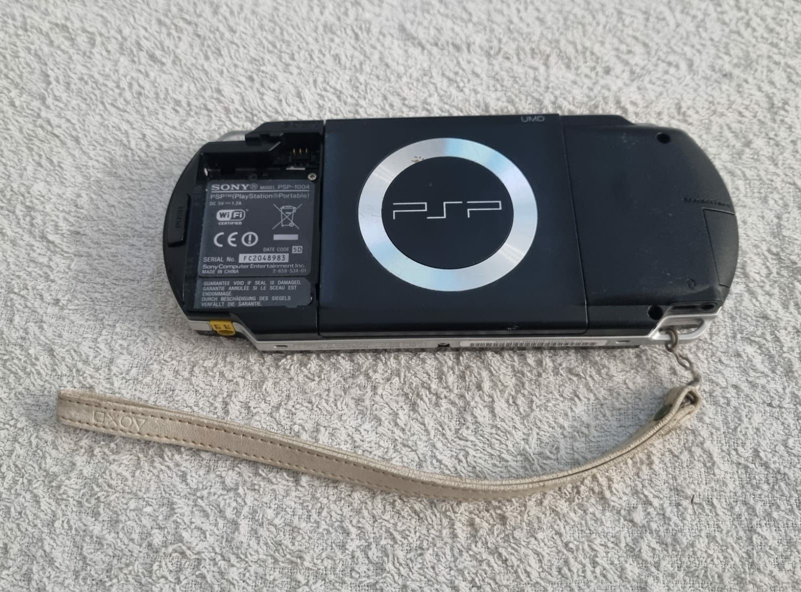 PlayStation Portable para peças falta Bateria e tampa