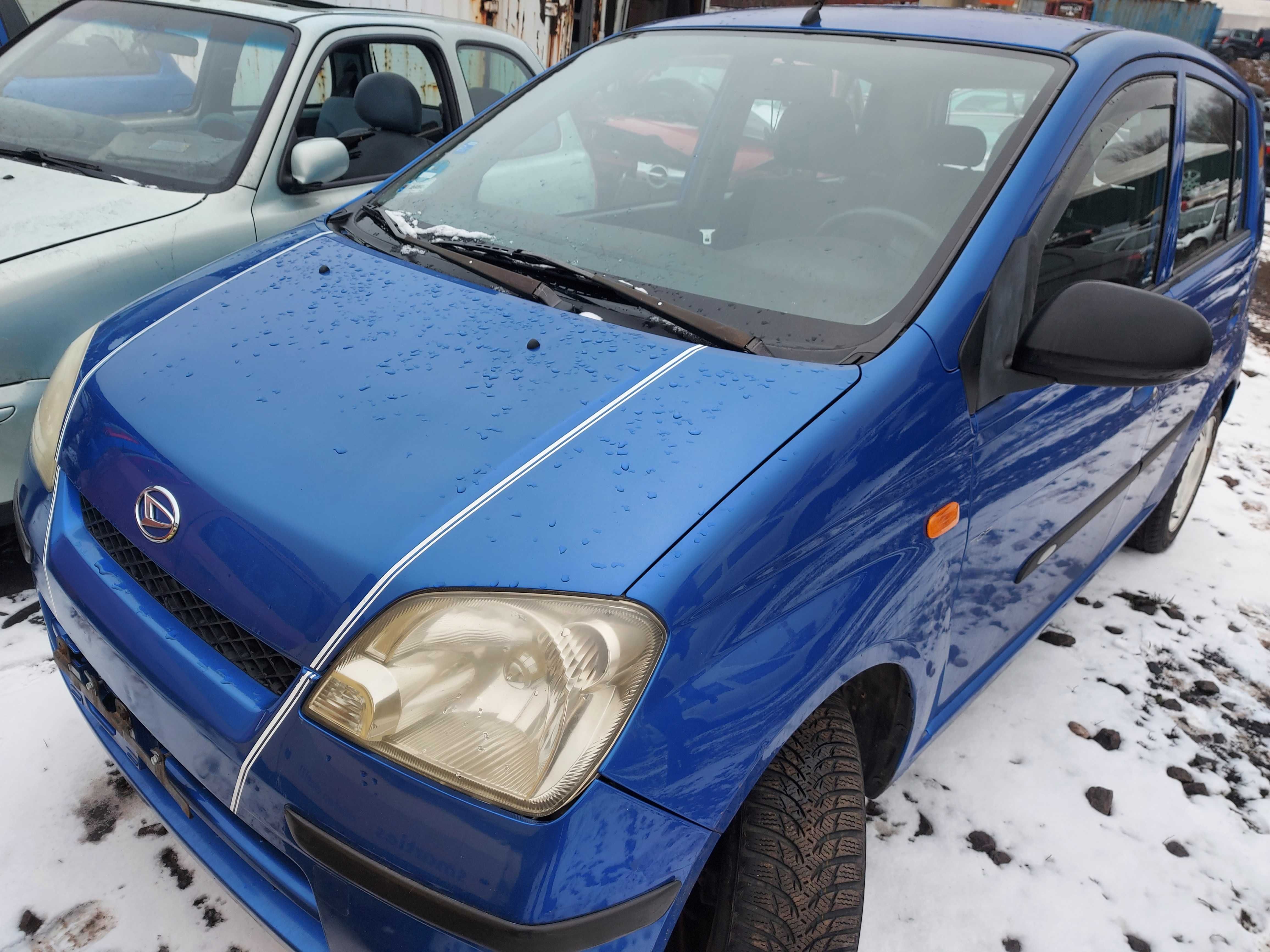 Daihatsu Cuore VI zderzak tylny FV transport/dostawa