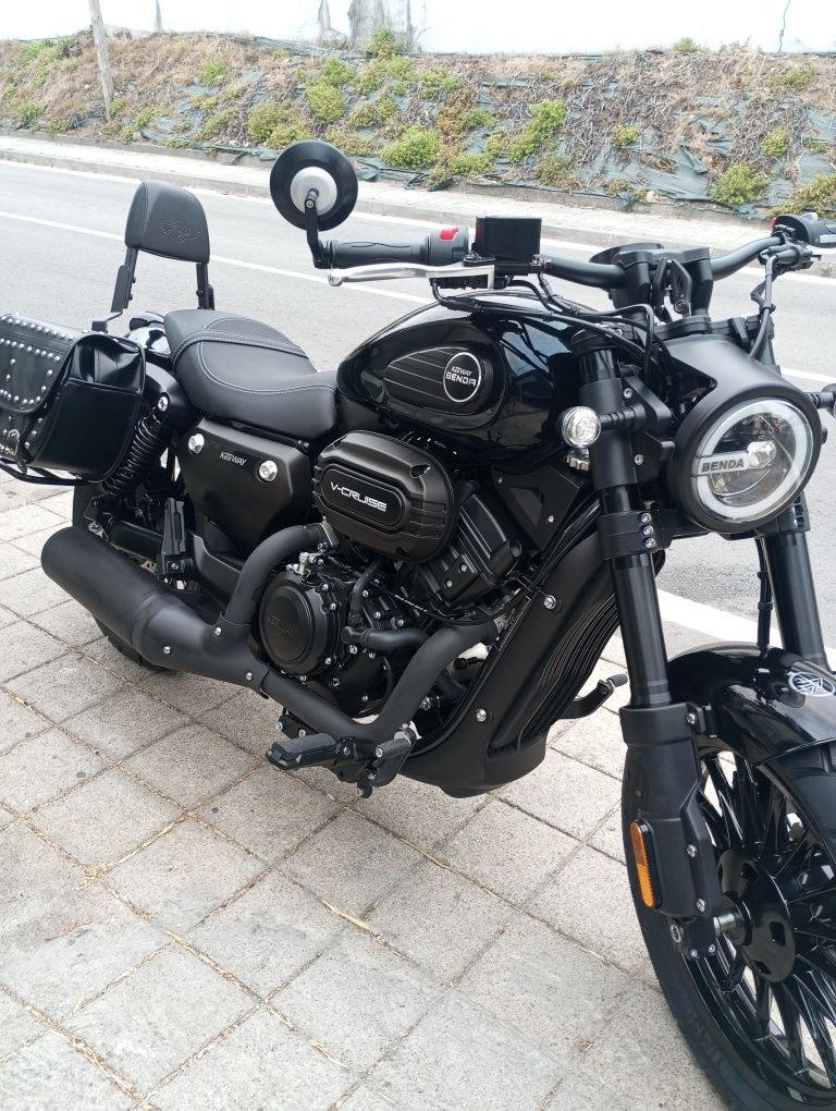 Keeway v Cruise 125