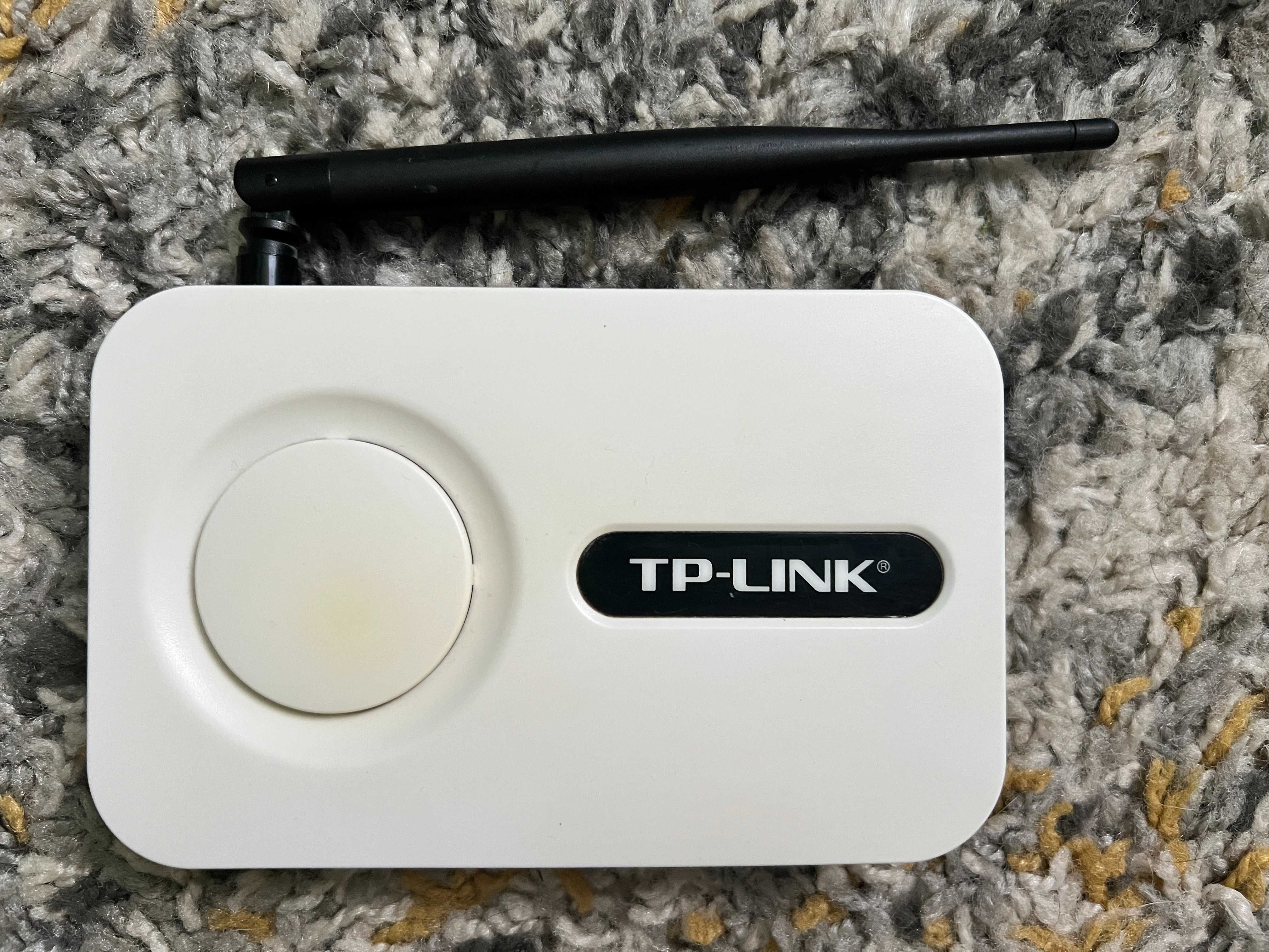 Dwa routery TP-LINK WR-340G + zasilacze