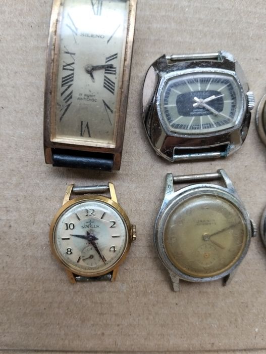 Relógios antigos vintage
