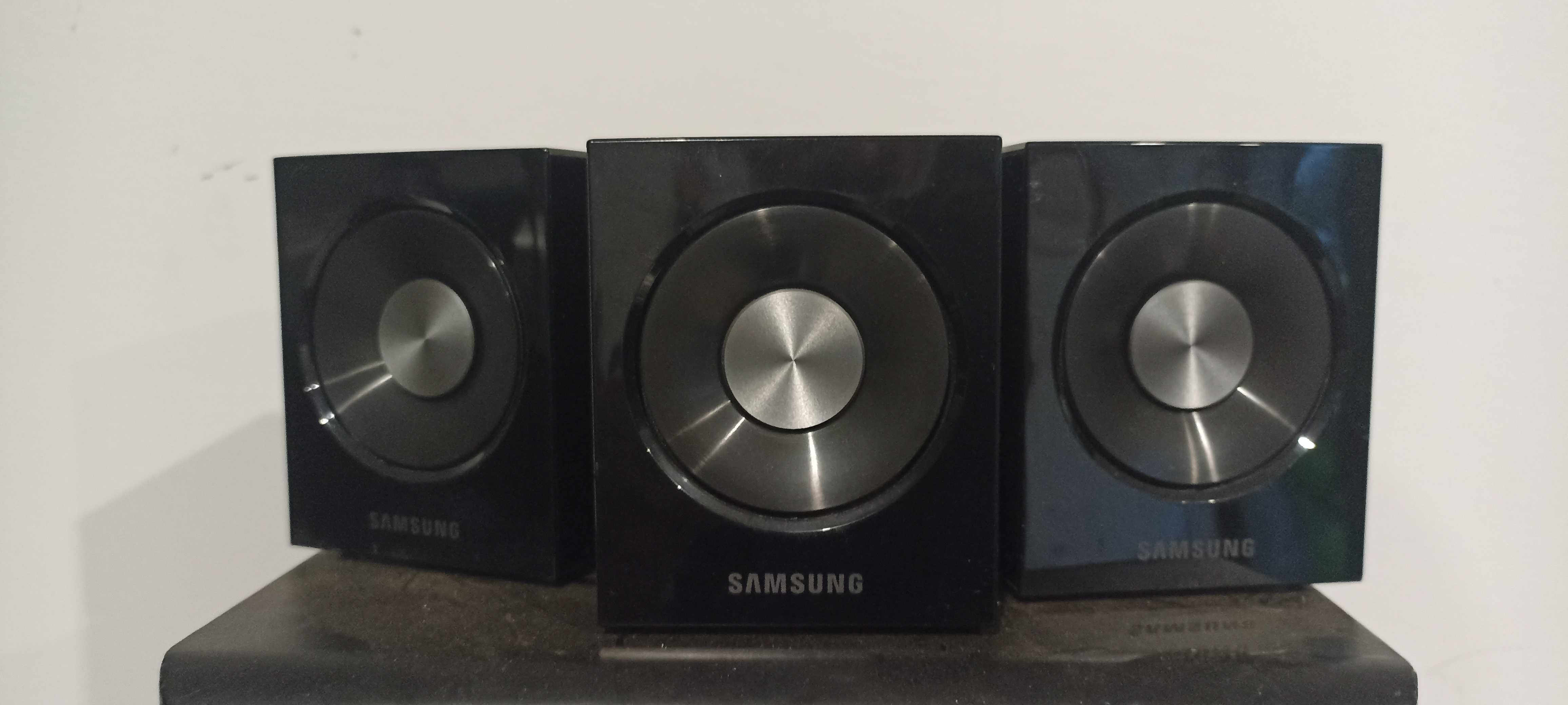 Colunas Samsung e subwoofer passivo
