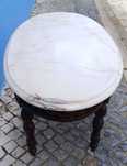 Mesa de sala com tampo em pedra mármore