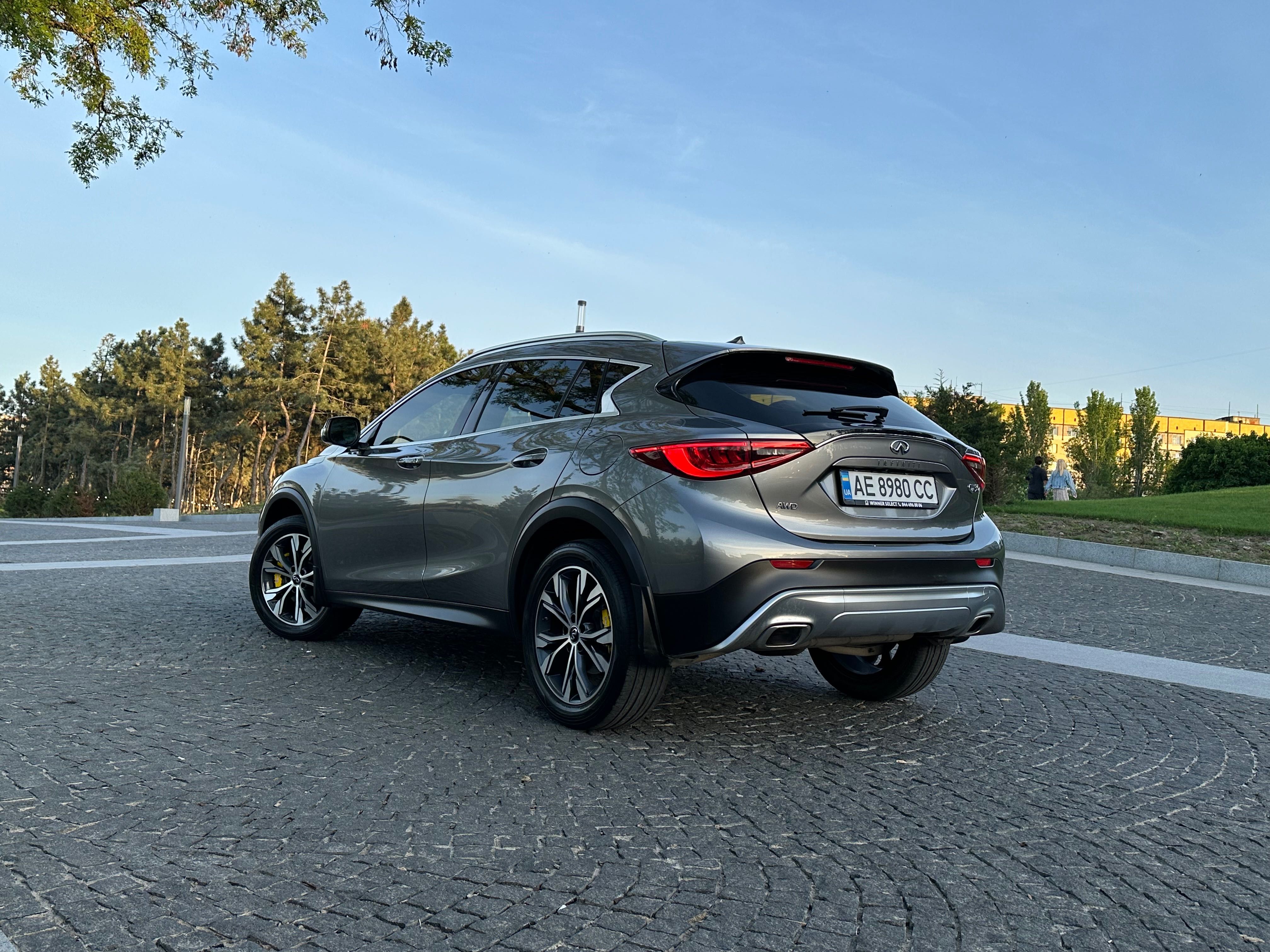 Infiniti QX30 2017 AWD Днепр