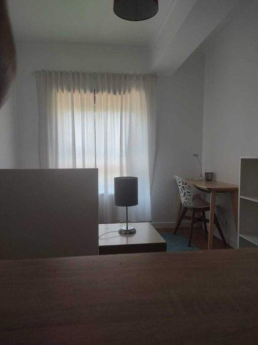 Quarto na Rua do Museu, 33 - São Martinho do Bispo - Coimbra