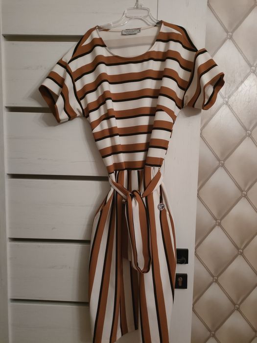 Cudna polska sukienka r.40 pasy Cocomore hit