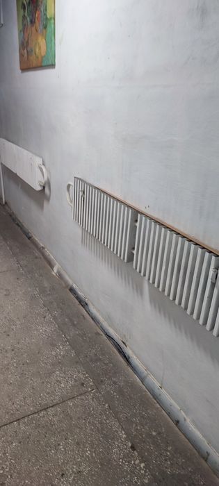Продам административно - производственное здание 3 этажа на Морозова