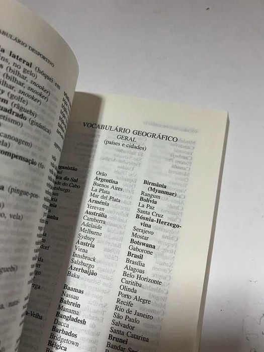 Prontuário Ortográfico e guia da língua portuguesa