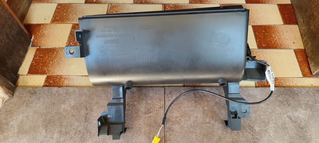 Porta luvas Smart fortwo 451 com entrada aux para rádio
