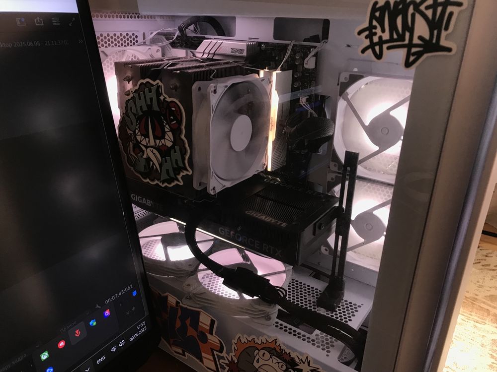 Ігровий пк Ryzen 7 7700 / 5070ti / ssd 480 +1000/ 32 ddr5 + монітор 4к