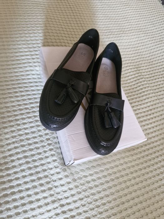 Жіночі макасини шкіряні