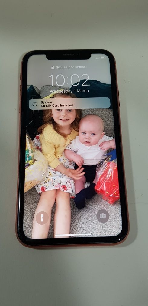 Телефон iPhone Xr на запчасти