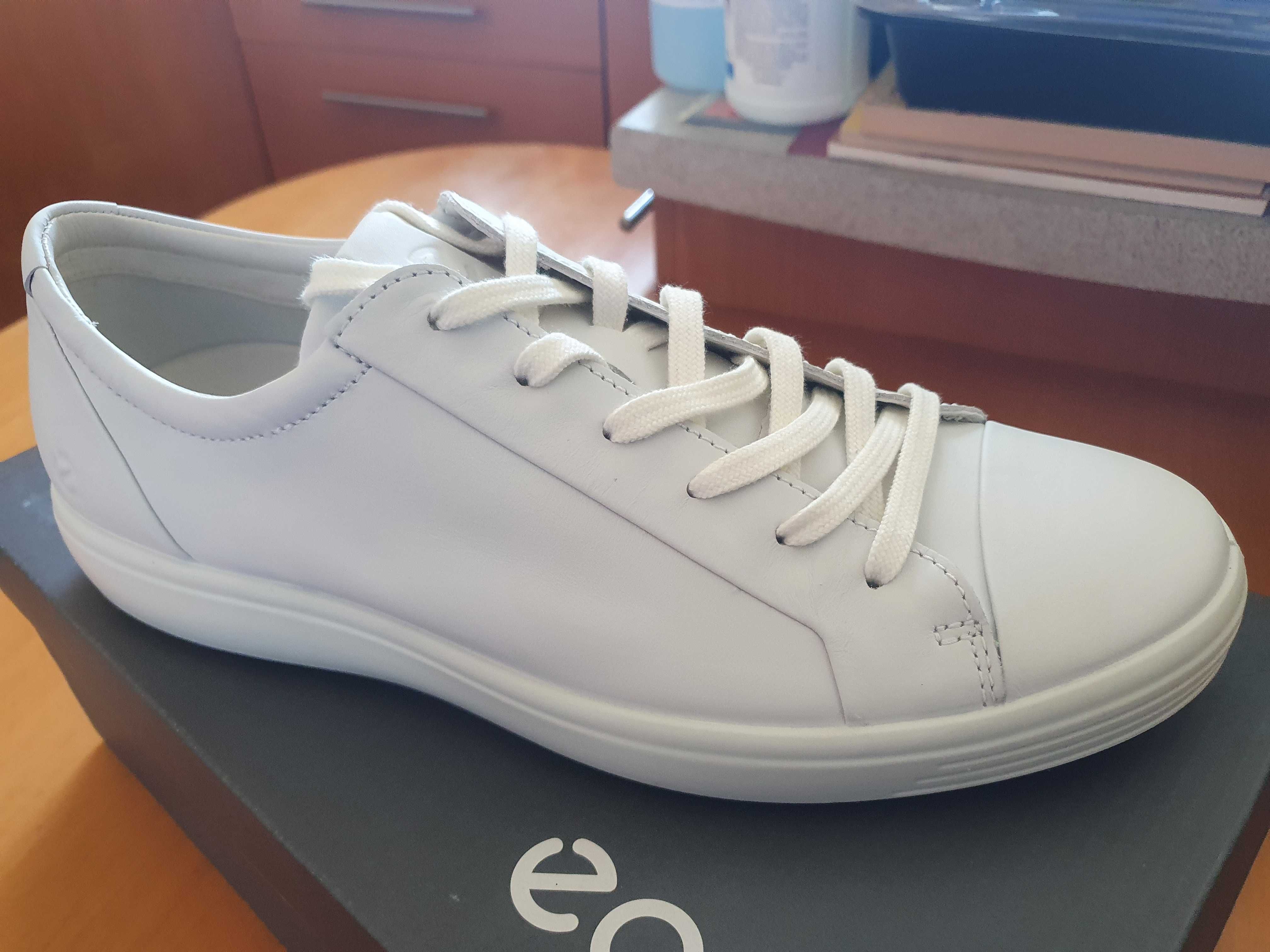 Buty Ecco Soft 7 M klasyczne skórzane białe  44 EU  28 CM
