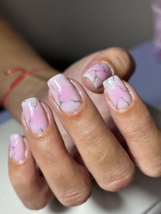 Манікюр/Педикюр/Брови/Ламінування