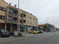 Apartamento T3 zona do Corvo (Arcozelo)