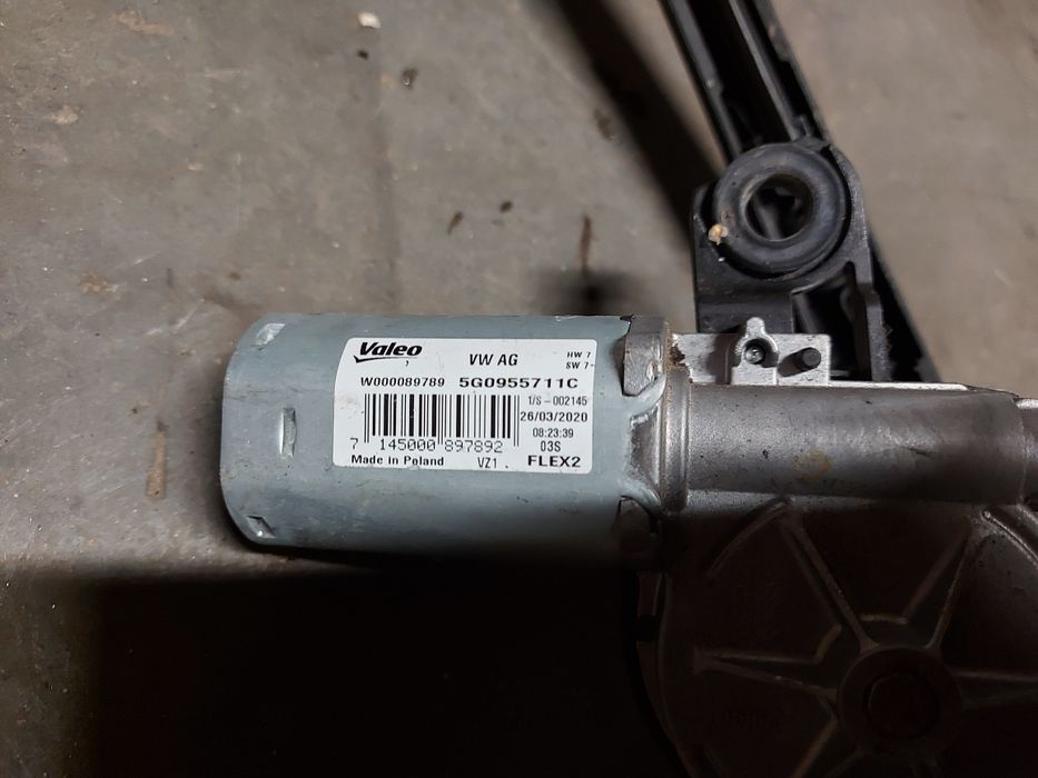 Silniczek Wycieraczki tył z Wycieraczką Vw T-Cross