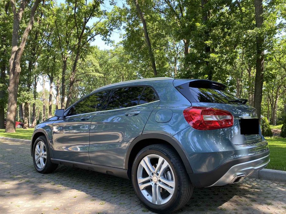 Mercedes GLA 250
