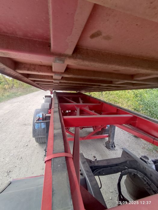 Продам самосвал.