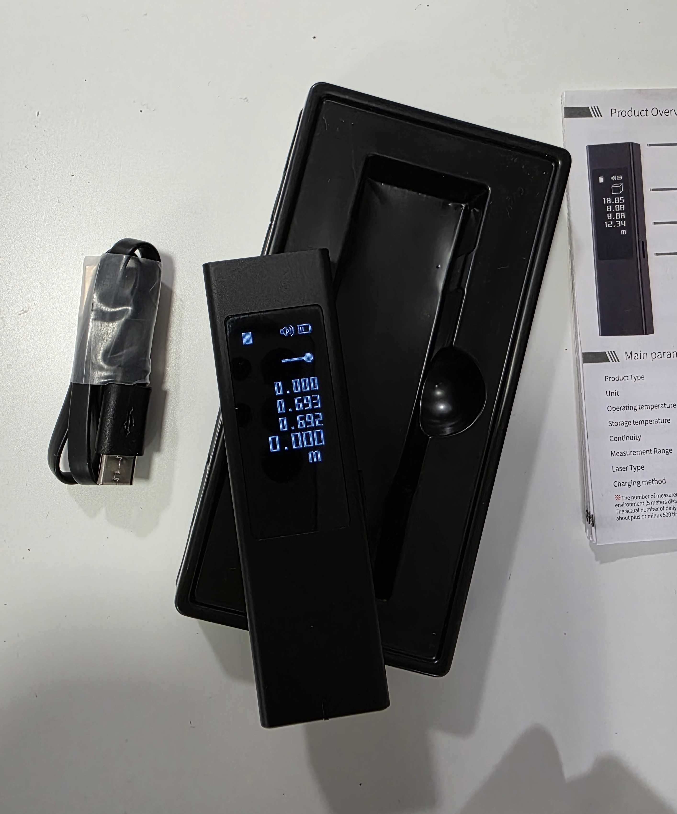 Dalmierz laserowy mały z ekranem OLED aTuMan LS5 USB-C 40m