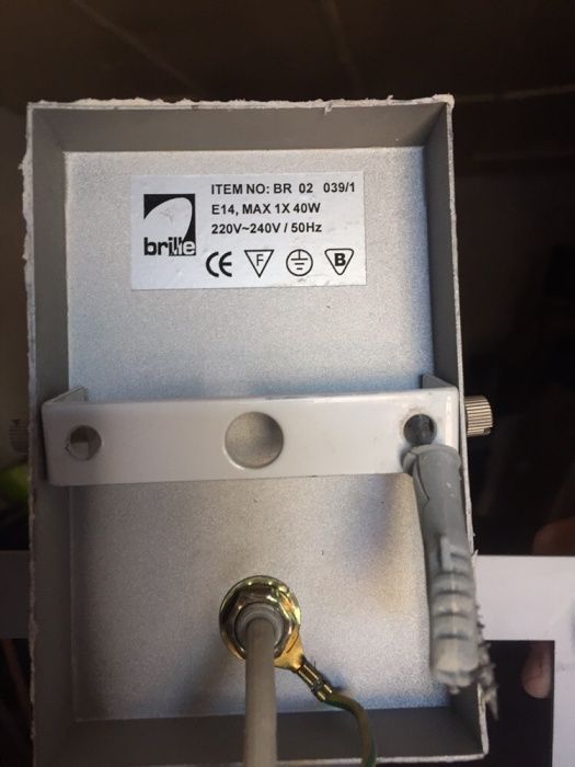 Светильники на тросах Бельгія