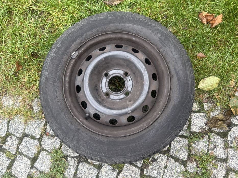 Opony z felgami stalowymi