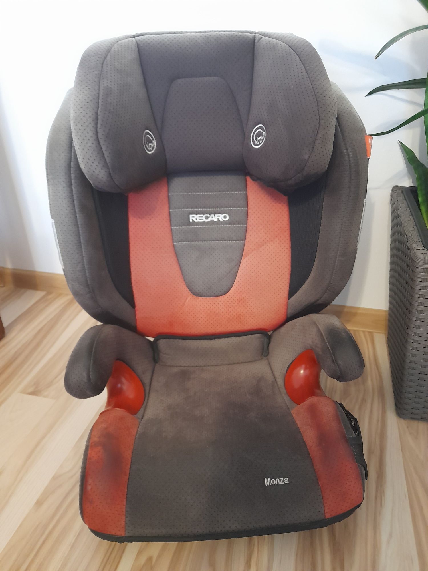 Fotelik samochodowy 15-36 kg Recaro Monza IZOFIX