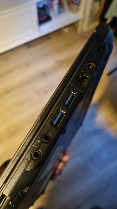 Laptop ASUS, model U32U-RX004Y używany