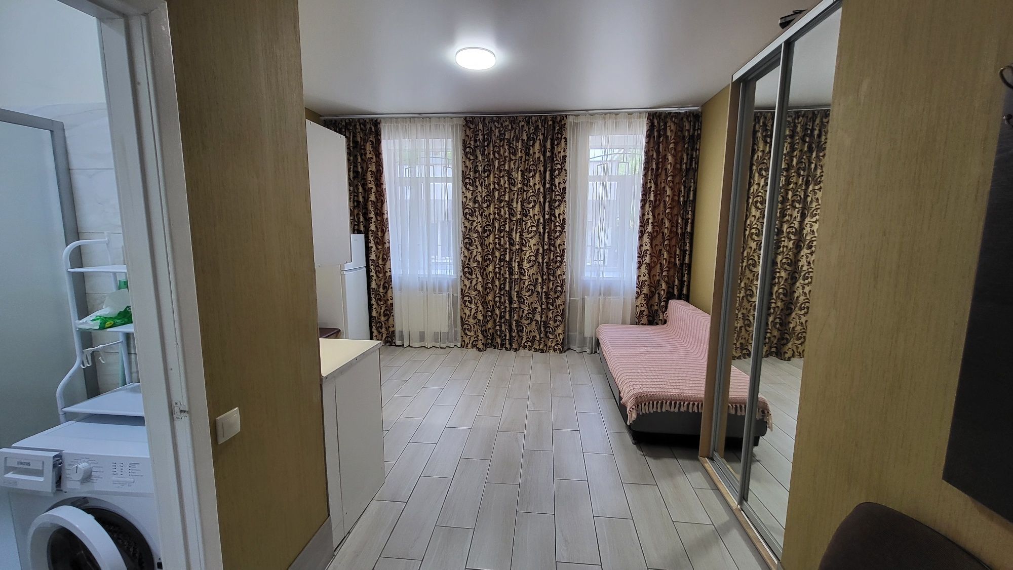 Продам 1к смарт квартиру в Одесі.